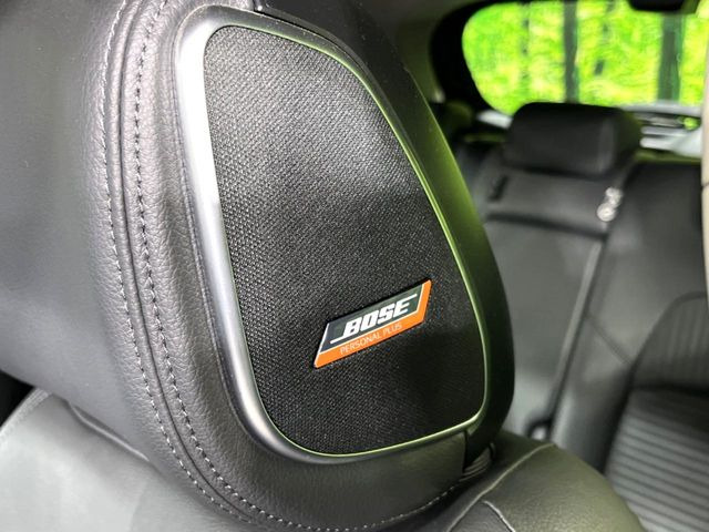 �yBOSE�T�E���h�V�X�e���z���[�J�[�I�v�V�����̍��i�ʃT�E���h�V�X�e���𓋍ځB��p�̃`���[�j���O���{���ꂽ�召�l�X�ȃX�s�[�J�[����ǎ��ȃT�E���h���t�ł��A�Տꊴ���ӂ�鉹����Ԃ����o���܂��B