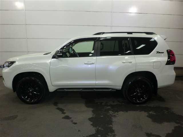 ランドクルーザープラド2.7 TX Lパッケージ 70th アニバーサリーリミテッド 4WD