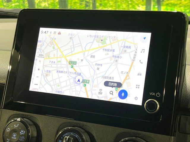 【ディスプレイオーディオ】視認性が高いディスプレイオーディオを装備♪操作性も良好で直感的なソース選択が可能です。