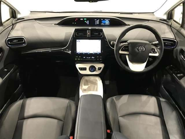 プリウス1.8 A ツーリングセレクション