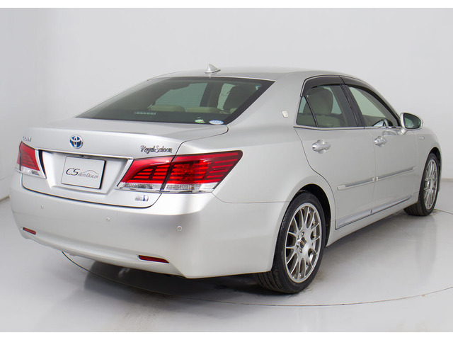 �N���A�����X�\�i�[���t���Ă��܂�!�t�����g&���A�ɃZ���T�[������A��Q���ɋ߂Â��ƌx��������h���C�o�[�ւ��m�点!�������֗��Ȑl�C�����ł�!!