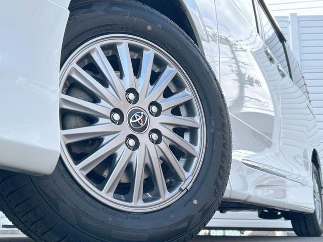 �y����15�C���`�A���~�z�C�[���z�O�ςɃ}�b�`���������A���~�z�C�[���𑕒����Ă���܂��B�e��ЊO�A���~�z�C�[����A�X�^�b�h���X�^�C�����戵�����Ă���܂��B���񂲑��k����������