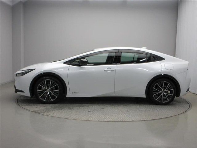 プリウス2.0 Z E-Four 4WD