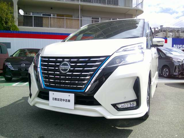 セレナ1.2 e-POWER ハイウェイスターV