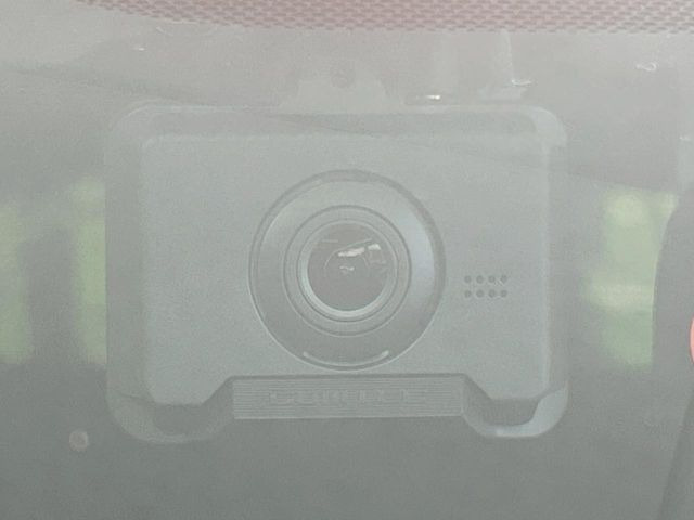 【ドライブレコーダー】ドライブレコーダー装備!走行中はもちろん、あおり運転や事故に遭遇した際、映像で記録し、万一のリスクに備えます。※記録用SDカードはお客様ご自身でご準備いただく必要があります。