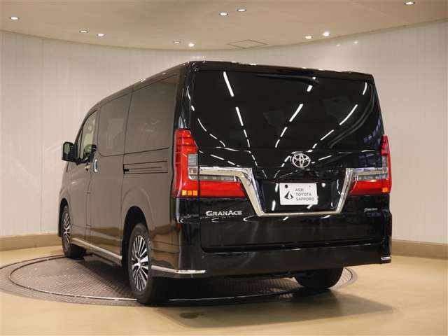 グランエース2.8 プレミアム ディーゼル