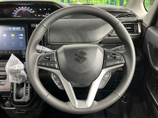 �y�����v�����X�e�A�����O�z�㎿�Ȋv���g�p���邱�ƂŁA��ɂ����������݂ƂĂ��^�]���₷���n���h���ł���