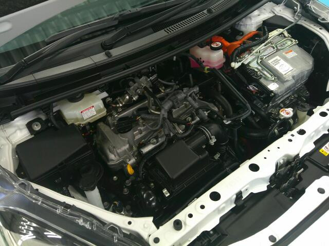 �G���W�����[�����Y��Ɏd�オ���Ă���܂��B �c�Ǝ��Ԃ�10���`18���܂ŁA���T���j������x���ƂȂ��Ă���܂��B���₢���킹���X�^�b�t�ꓯ�A���҂����Ă���܂���