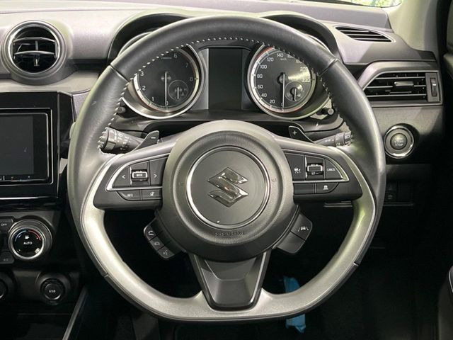 �y�����v�����X�e�A�����O�z�㎿�Ȋv���g�p���邱�ƂŁA��ɂ����������݂ƂĂ��^�]���₷���n���h���ł���