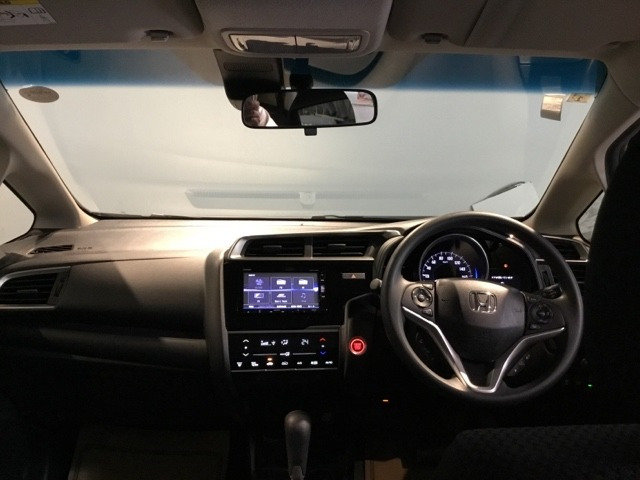 フィット1.3 13G Fパッケージ コンフォートエディション