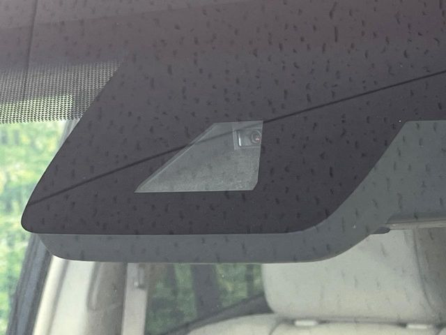 �y�g���^�Z�[�t�e�B�Z���X�z���s���ɑO���̎ԗ�����F�����A�Փ˂������Ȏ��͌x��ƃu���[�L�ŏՓˉ���Ɣ�Q�y�����A�V�X�g�B�����S�Ƀh���C�u�����y���݂��������܂��B