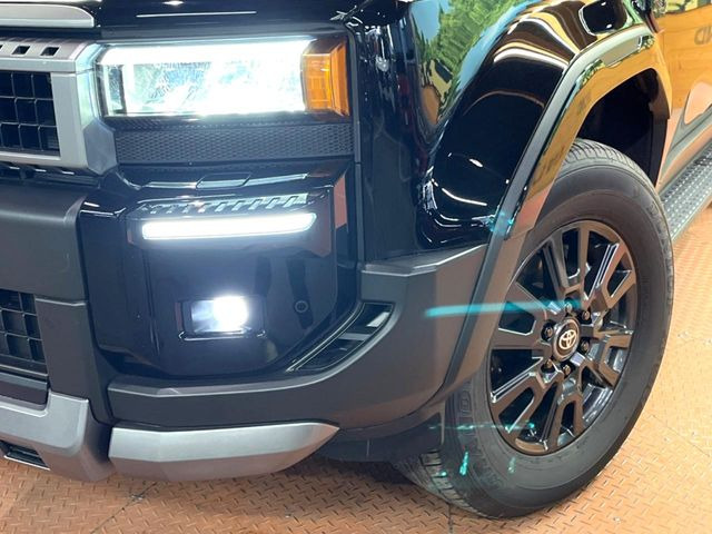 �yLED�w�b�h���C�g�z���V����ԑ��s�����ǍD�Ȏ��E���m�ۂ����S���ĉ^�]�ł��鍂�P�xLED�w�b�h���C�g�𑕔�!�_�����x�������A����d�͂��}�����Ă��܂��B