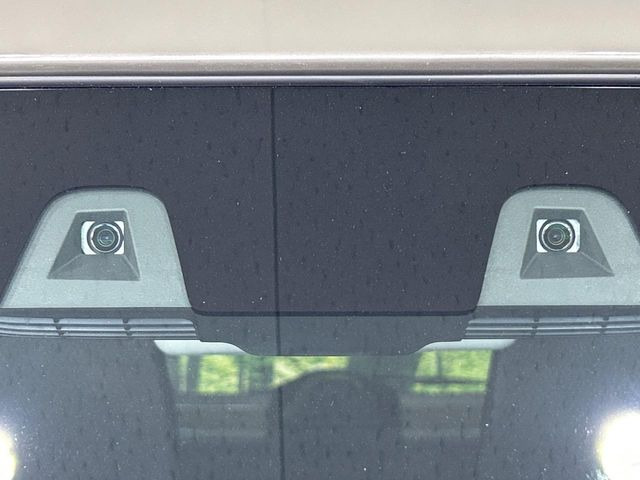 �y�X�Y�L �Z�[�t�e�B�T�|�[�g�z���s���ɑO���̎ԗ�����F�����A�Փ˂������Ȏ��͌x��ƃu���[�L�ŏՓˉ���Ɣ�Q�y�����A�V�X�g�B�����S�Ƀh���C�u�����y���݂��������܂��B