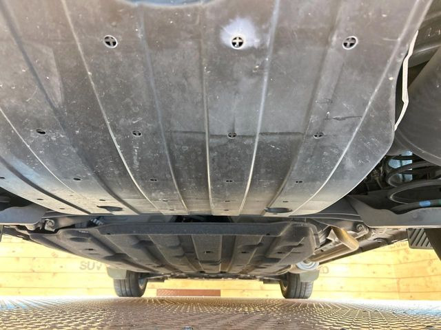 下回りがきれいなうちに、防錆加工の施工がオススメ。降雪地域はもちろん、沿岸部にお住いの方や、趣味でマリン・ウィンタースポーツをされる方にご好評いただいております。