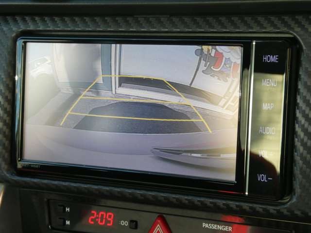 �o�b�N�J��������������Ă���̂Œ��Ԃ����ȕ������S�ł���