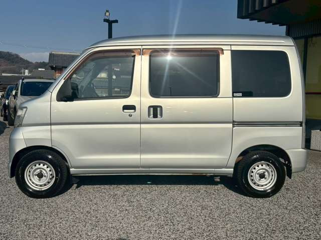 ���I�����C�����k���p�\�R���E�X�}�z�̃r�f�I�ʘb�𗘗p�����A�I�����C�����k���\�ł��B���Ԃ̊O��������V�[�g�̏�ԓ��A�I�����C���Ŋm�F�����܂��B���ڂ����́u�I�����C�����k��]�v�Ƃ��₢���킹���������B