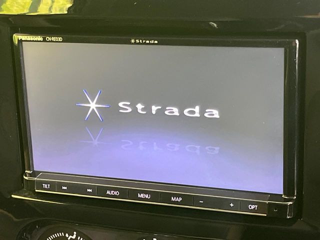 【ナビゲーション】使いやすいナビで目的地までしっかり案内してくれます。各種オーディオ再生機能も充実しており、お車の運転がさらに楽しくなります!!