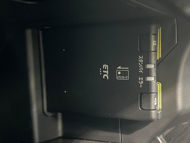 【ETC】高速道路の料金所をストレスなく通過!話題のスポットやサービスエリアに多い「スマートIC」利用時は必須のアイテムです。当店でセットアップを実施、ご納車当日からすぐにご利用いただけます!