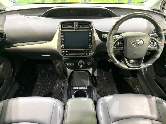 プリウス1.8 S ツーリングセレクション ブラックエディション