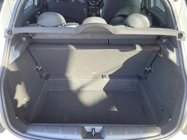 ���g�����N���[��:����L������e�X�y�[�X!���ꂾ���̍L��������΂��������⃌�W���[�Ȃǂɂ��œK�ł�!�g�p�������Ȃ����ꂢ�ȏ�Ԃ��ێ����Ă���܂��B