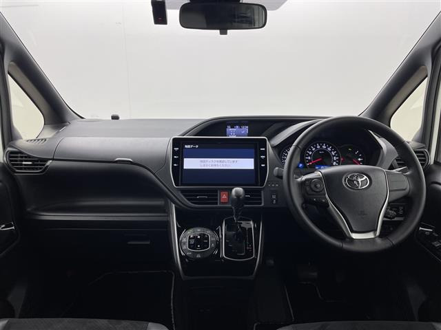 ヴォクシー2.0 ZS 煌III