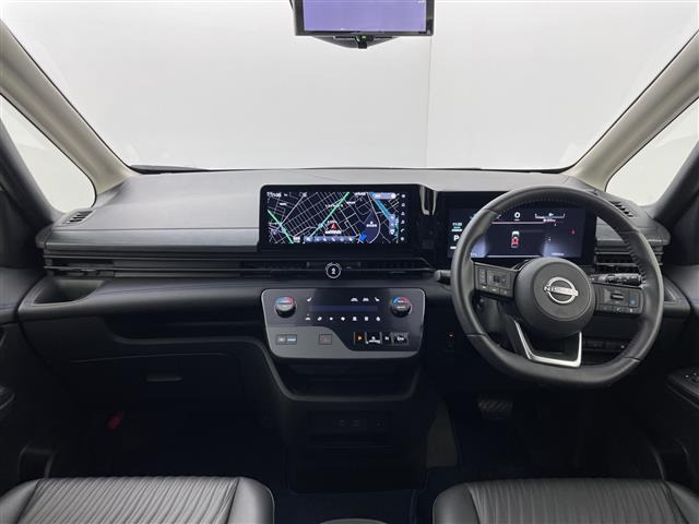 セレナ1.4 e-POWER AUTECH