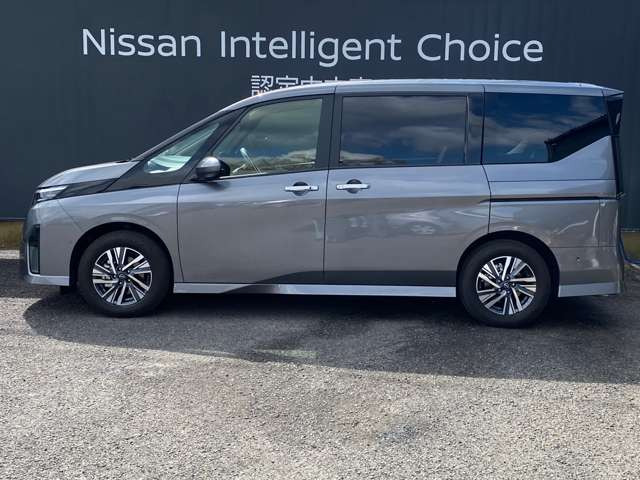 セレナ1.4 e-POWER ハイウェイスターV