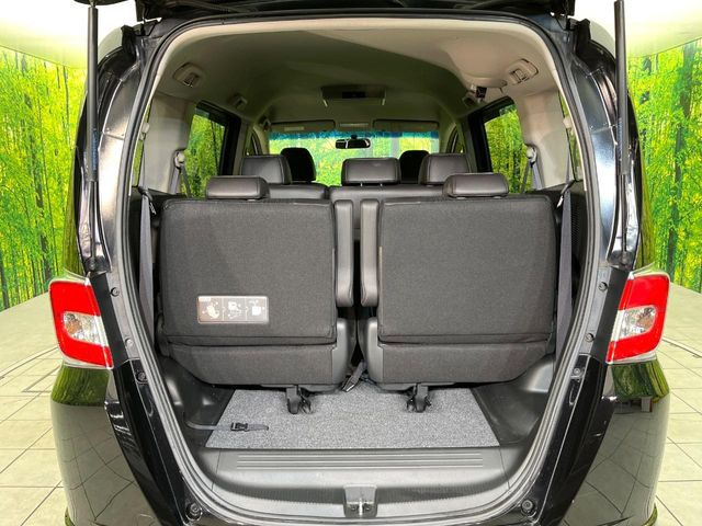 ���Q�b�W���[���́A��e�ʂ̃X�y�[�X���m�ہB���i�̂����������烌�W���[�܂ŁA���L�����􂵂Ă���܂�!�܂��A���A�V�[�g��|�����ƂŃo���G�[�V�����L���ɂ��g�����������܂��B