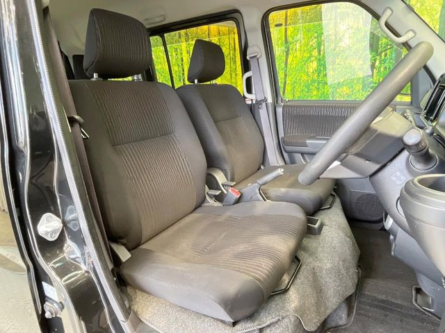 �^�]�Ȃ܂��ɂ͏\���ȃX�y�[�X������A�啿�ȕ��ł��������^�]���Ă�����������ł��B