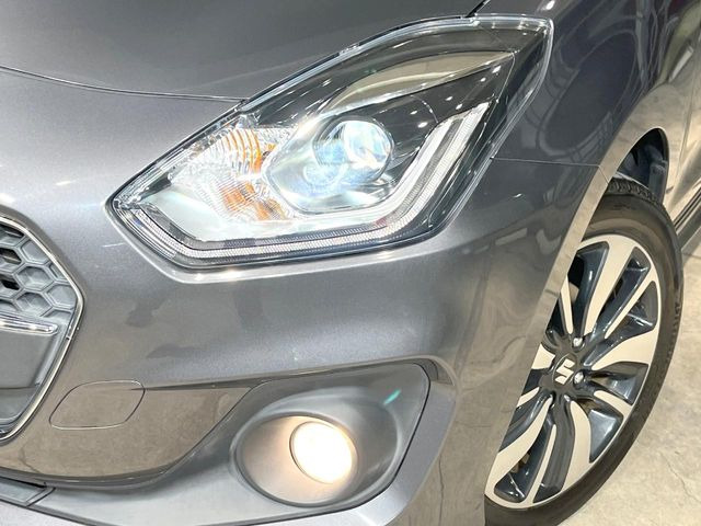 �yLED�w�b�h���C�g�z���V����ԑ��s�����ǍD�Ȏ��E���m�ۂ����S���ĉ^�]�ł��鍂�P�xLED�w�b�h���C�g�𑕔�!�_�����x�������A����d�͂��}�����Ă��܂��B