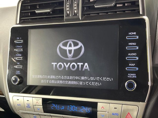 【8インチ ディスプレイオーディオ】大画面のディスプレイはAppleCarPlayやAndroidAutoが利用可能。大きな画面でスマホナビアプリ等が利用いただけます♪