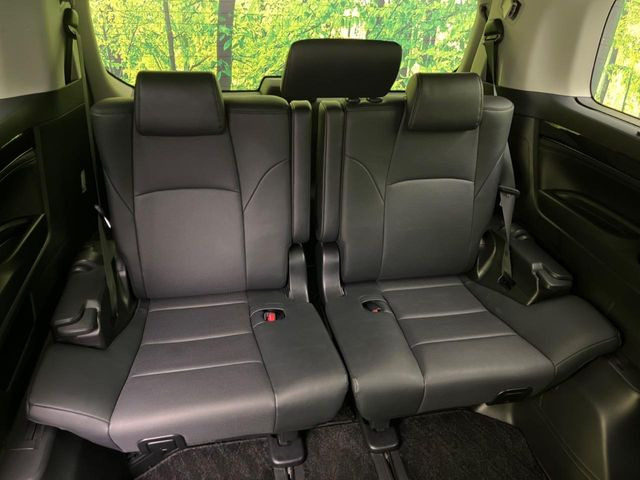 ���ڒ����̓E�H�[�N�X���[�ƂȂ��Ă���܂��B���ڂƎO��ڂ̈ړ�����~�肪�Ƃ��Ă��y�ɂȂ�̂ŁA���~��̍ۂ��X�g���X�������邱�Ƃ͂���܂����