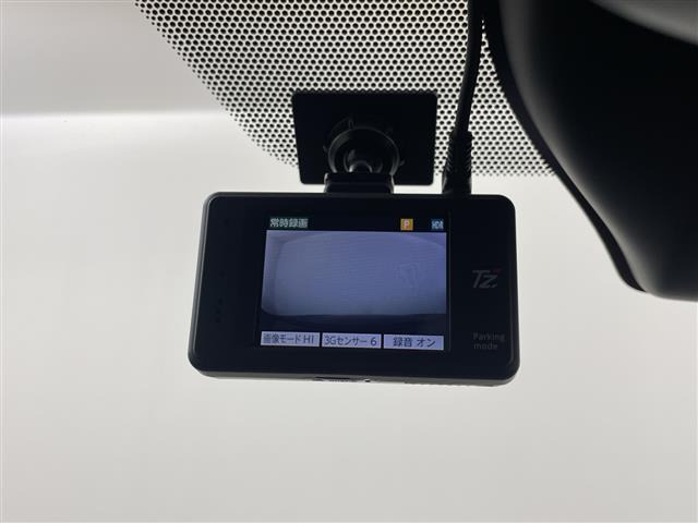 ハリアー2.0 プレミアム メタル アンド レザーパッケージ