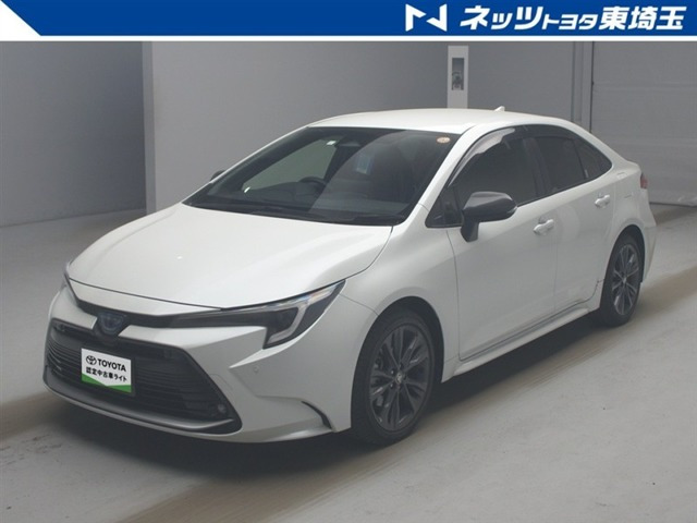 カローラ1.8 ハイブリッド W×B