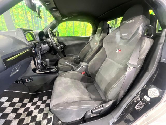 頭金・ボーナス払い不要&最長10年間の設定が可能なオートローンをご用意しております!無理のない支払いプランにて購入が可能です♪