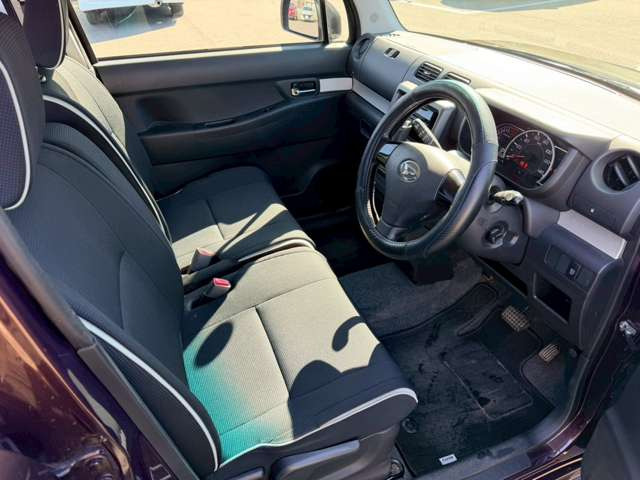 �C�ɂȂ邨�Ԃ�����܂�����E�̓d�b�ԍ����璼�ڂ��X�ɂ��₢���킹���������B�x�����@����ԗ����A��Ԃ܂łȂ�ł������������Ē����܂��B�X�^�b�t�ꓯ���A�����҂����Ă���܂��B