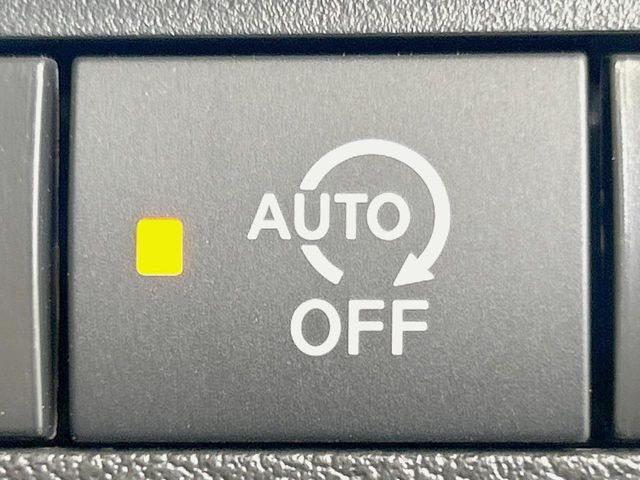 �y�A�C�h�����O�X�g�b�v�z�ԐM����a�؂Œ�Ԃ����ۂɃG���W�����~���A���ʂȔR���̏����}���܂��B�R��������ی�ɂȂ���@�\��G���W���̓u���[�L�𗣂��΍Ďn�����܂��B