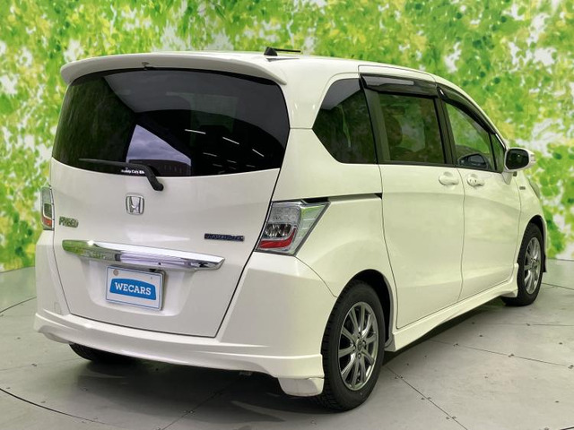 フリードハイブリッド1.5 ジャストセレクション