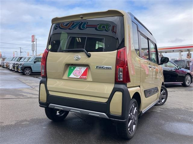 タントファンクロス ターボ 4WD