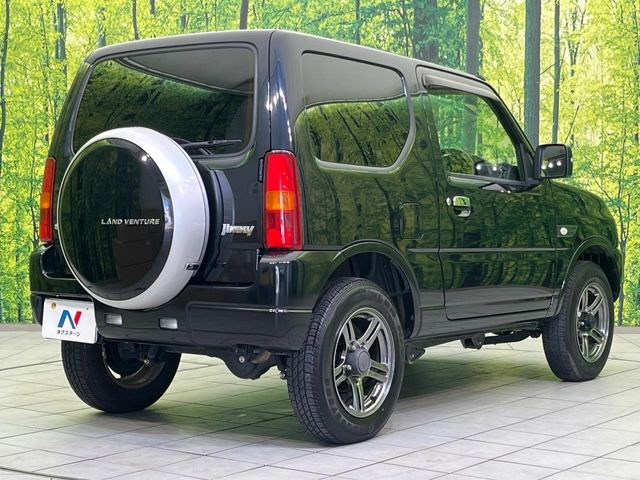 ☆全国のネクステージからお取り寄せが可能※!遠方の店舗に展示してあるクルマが気になる場合も、最寄りの店舗でご覧いただくことが可能です!是非私たちに要望をお聞かせください!※別途費用