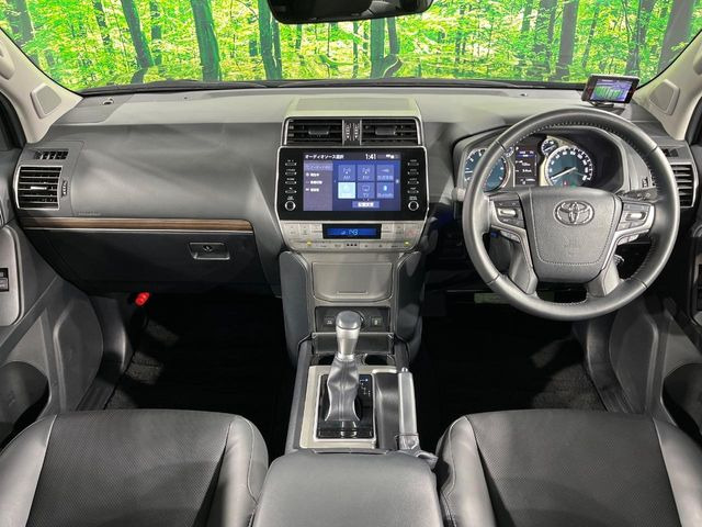 グループ総在庫数約30,000台!!全国の系列店からメーカー・車種問わずご紹介出来るので、あなたにピッタリのお車が見つかるはずです♪まずはお問い合わせ下さい☆