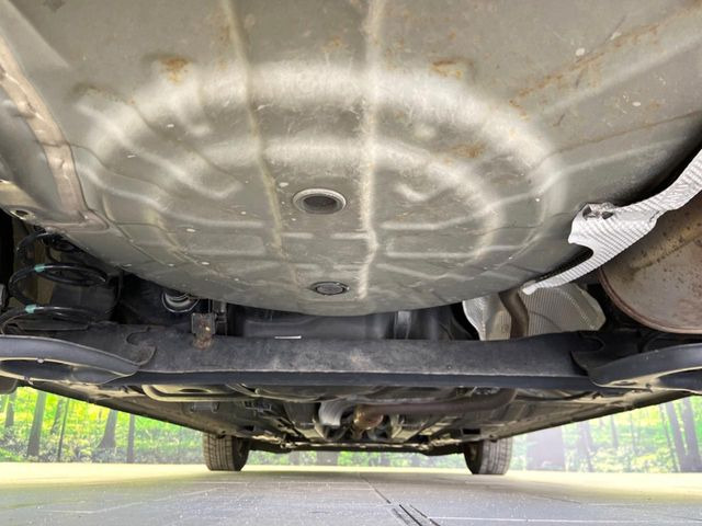 ����肪���ꂢ�Ȃ����ɁA�h�K���H�̎{�H���I�X�X���B�~��n��͂������A���ݕ��ɂ��Z���̕���A��Ń}�����E�E�B���^�[�X�|�[�c���������ɂ��D�]���������Ă���܂��B