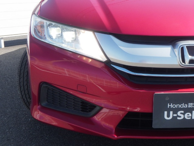 グレイス1.5 ハイブリッド LX