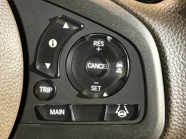 �y�A�_�v�e�B�u�N���[�Y�R���g���[���z�������H�ł̒��������s���y��!!�����ő��x��ۂN���[�Y�R���g���[�����A�Փˌy���V�X�e���ƘA�g���A�O���̎ԗ������m���ĎԊԂ�ۂ悤�ɑ��x���߂��Ă���܂�!!