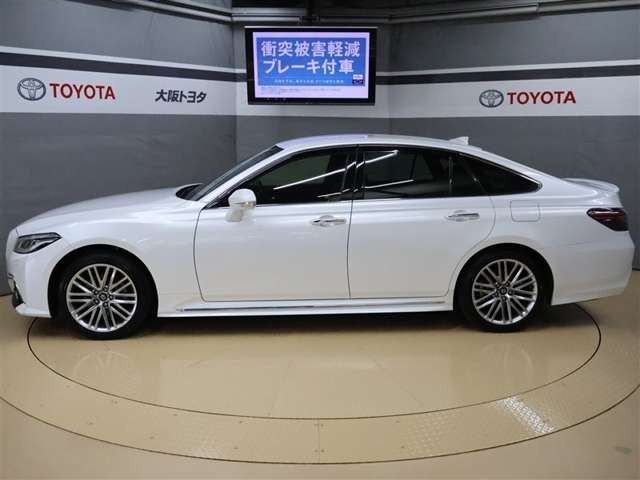 クラウンハイブリッド 2.5 RS