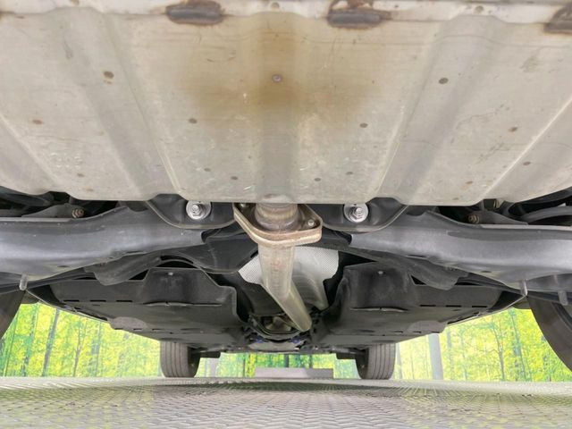 下回りがきれいなうちに、防錆加工の施工がオススメ。降雪地域はもちろん、沿岸部にお住いの方や、趣味でマリン・ウィンタースポーツをされる方にご好評いただいております。