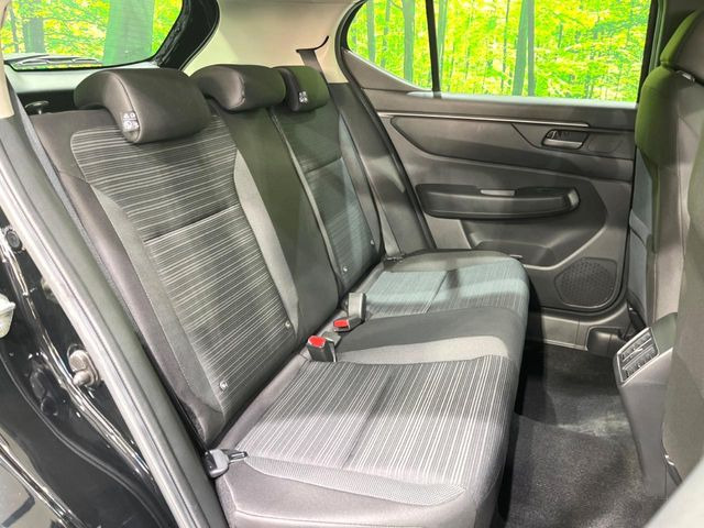 ���i���ȃI���W�i���t���A�}�b�g���I�v�V�����ɂĂ��p�ӂ��Ă���܂��B���D���ȃf�U�C����J���[�����Ԃɍ��킹�đI��ł����������Ƃ��ł��܂���