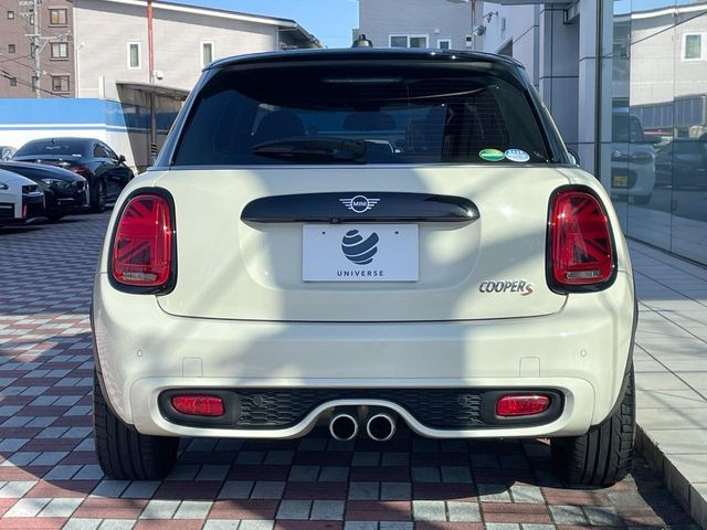 �������̒ʂ��Y��ȏ�Ԃ��ێ����Ă��邨�Ԃł����A�����ȃL�Y�̏󋵂⑼�̉ӏ��̂��ʐ^��������ł��܂��B�������̕��ł����S���Ă���������������l�A���q�l�̂���]�ɉ����ďo������育�Ή������Ă��������܂��B