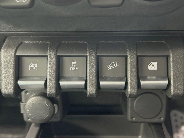 �y�_�E���q���A�V�X�g�z�}�ȍ⓹������Ƃ��Ɏ����Ńu���[�L�𐧌�A���̒ᑬ�x��ۂ��܂��B�ᓹ�∫�H�ȂǊ���₷���H�ʂ̉����ł��^�C�������b�N���Ȃ�������S!�n���h������ɏW���ł��܂�!