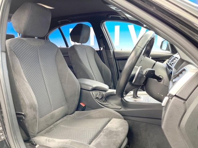 ��M�X�|�[�c��p�A���J���^�[���V�[�g:����������V�[�g�ގ���@�\�́A�h���C�o�[�𖣗������K�ȃh���C�r���O�����o���܂�!